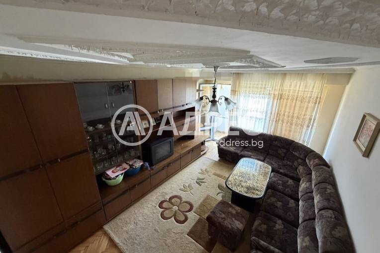 Тристаен апартамент, Ямбол, Граф Игнатиев, 703458, Снимка 3
