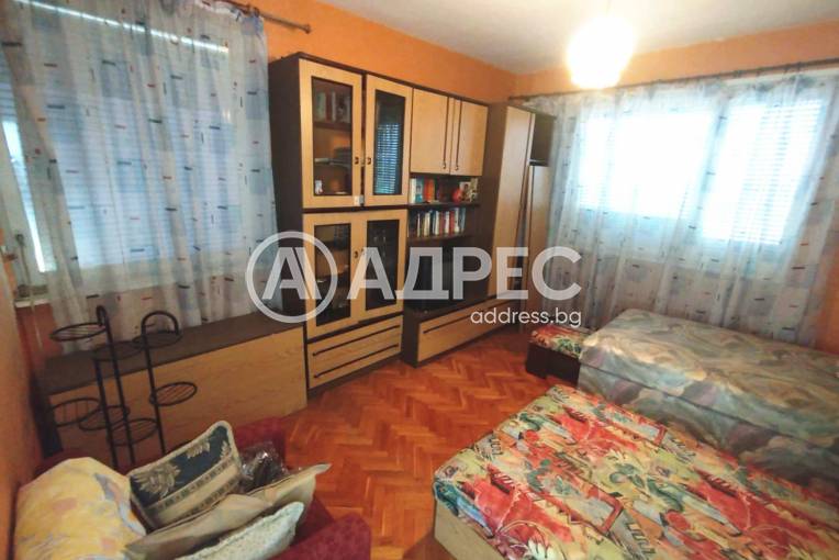 Тристаен апартамент, Ямбол, 655459, Снимка 3