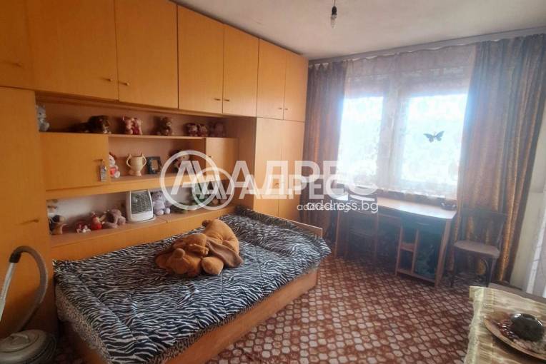 Тристаен апартамент, Велико Търново, Света гора, 692459, Снимка 10