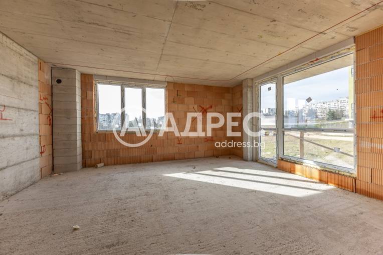 Тристаен апартамент, Варна, Владислав Варненчик, 686461, Снимка 1