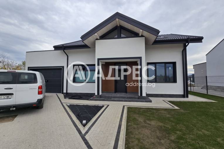 Къща/Вила, Радиново, 664462, Снимка 2