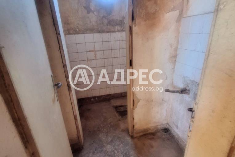 Къща/Вила, Самоводене, 666463, Снимка 3