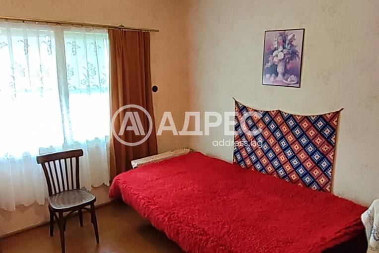 Къща/Вила, Столът, 676463, Снимка 12