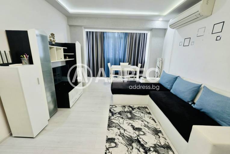Двустаен апартамент, Шумен, Кв. Добруджански, 690464, Снимка 2