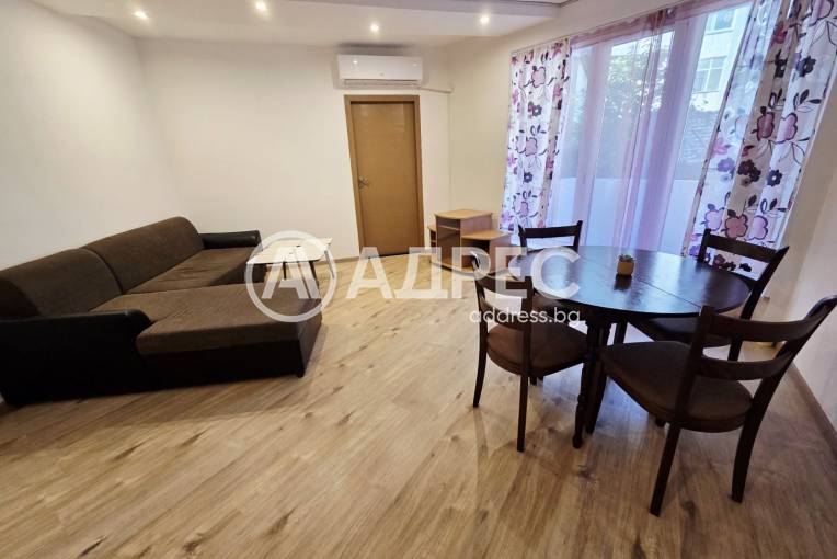 Двустаен апартамент, Варна, Погребите, 698464, Снимка 2
