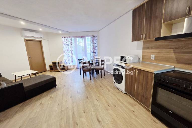Двустаен апартамент, Варна, Погребите, 698464, Снимка 4