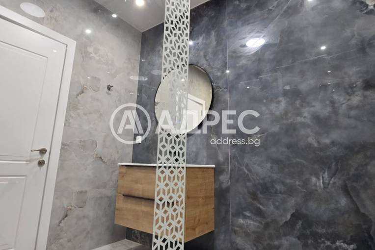 Тристаен апартамент, Варна, Гръцка махала, 703464, Снимка 15