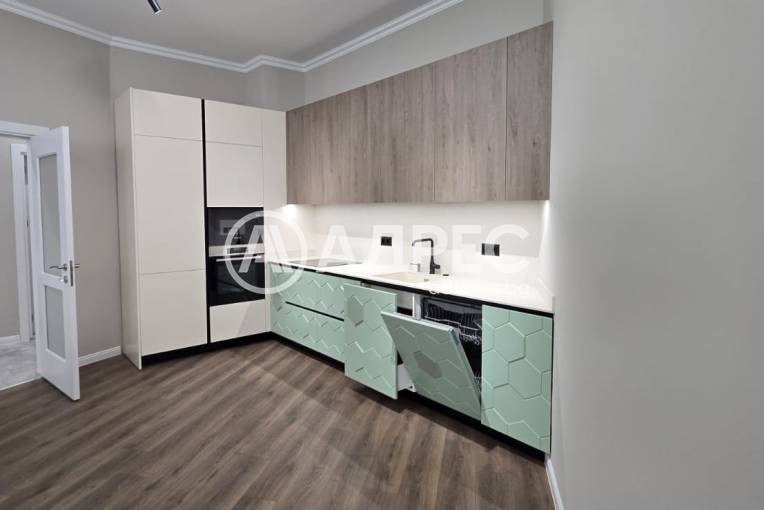 Тристаен апартамент, Варна, Гръцка махала, 703464, Снимка 3