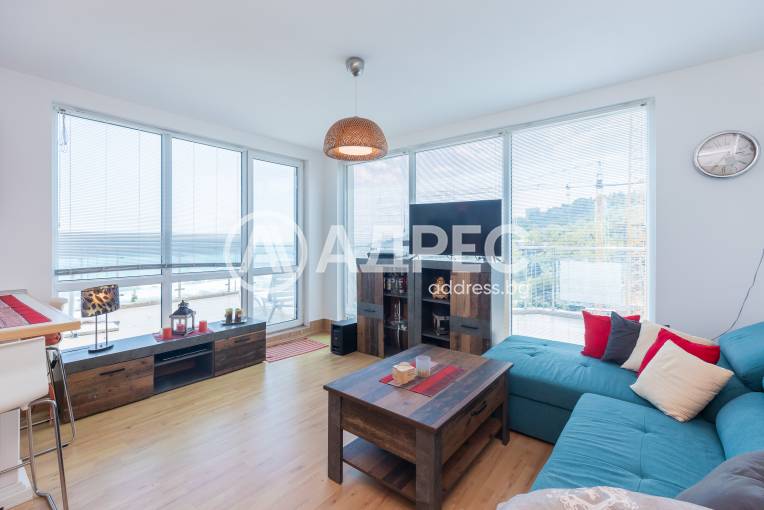 Тристаен апартамент, Варна, к.к. Чайка, 653466, Снимка 1