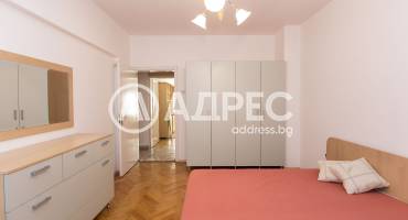 Тристаен апартамент, София, Медицинска академия, 702466, Снимка 1