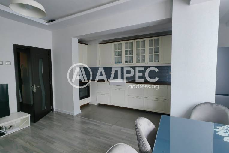 Тристаен апартамент, Варна, Окръжна болница, 662467, Снимка 2