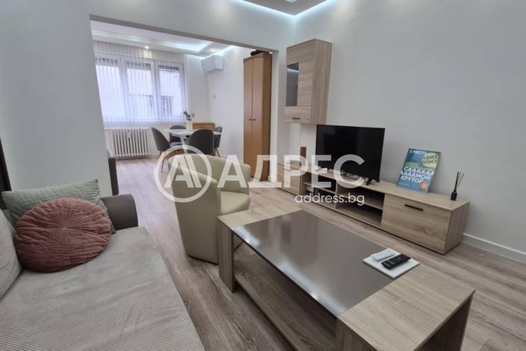 Двустаен апартамент, София, Яворов, 675467, Снимка 2