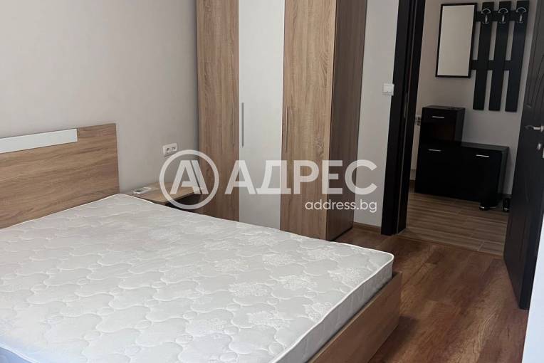 Тристаен апартамент, Благоевград, Център, 695467, Снимка 2