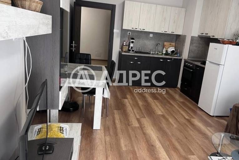 Тристаен апартамент, Благоевград, Център, 695467, Снимка 4