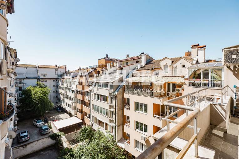 Тристаен апартамент, Варна, Червен площад, 699467, Снимка 2