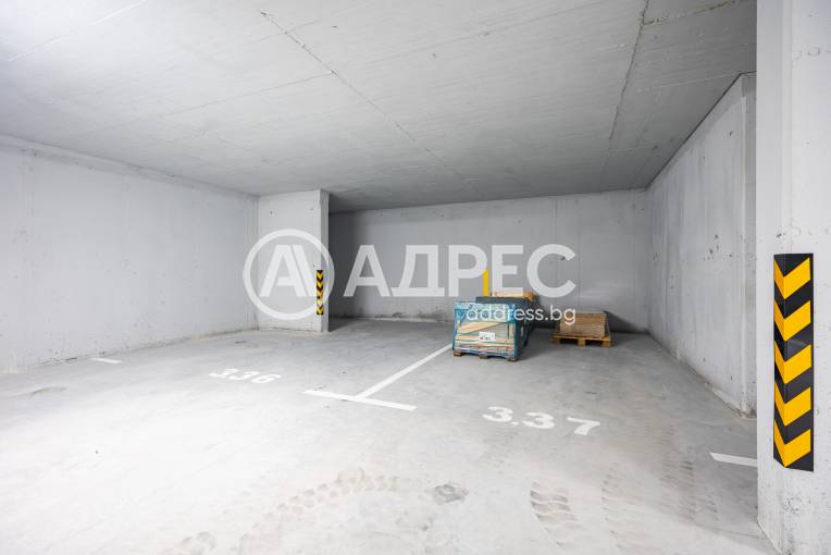 Тристаен апартамент, Варна, к.к. Св.Св. Константин и Елена, 640469, Снимка 21