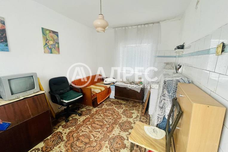 Къща/Вила, Нови пазар, 697469, Снимка 10