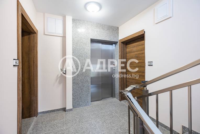 Тристаен апартамент, Варна, Общината, 671471, Снимка 15