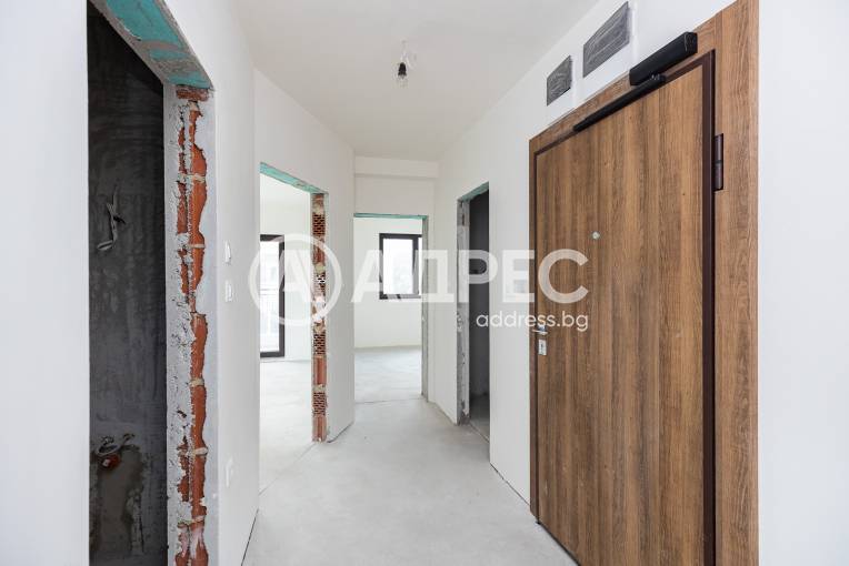 Тристаен апартамент, Варна, Общината, 671471, Снимка 16