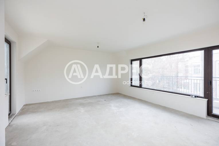 Тристаен апартамент, Варна, Общината, 671471, Снимка 2