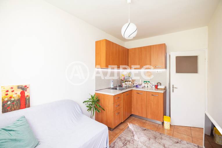 Двустаен апартамент, Варна, Централна поща, 675471, Снимка 1