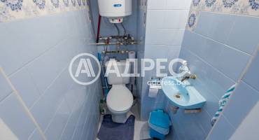 Многостаен апартамент, Варна, Лятно кино Тракия, 697471, Снимка 22