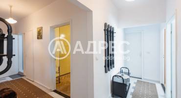 Многостаен апартамент, Варна, Лятно кино Тракия, 697471, Снимка 23
