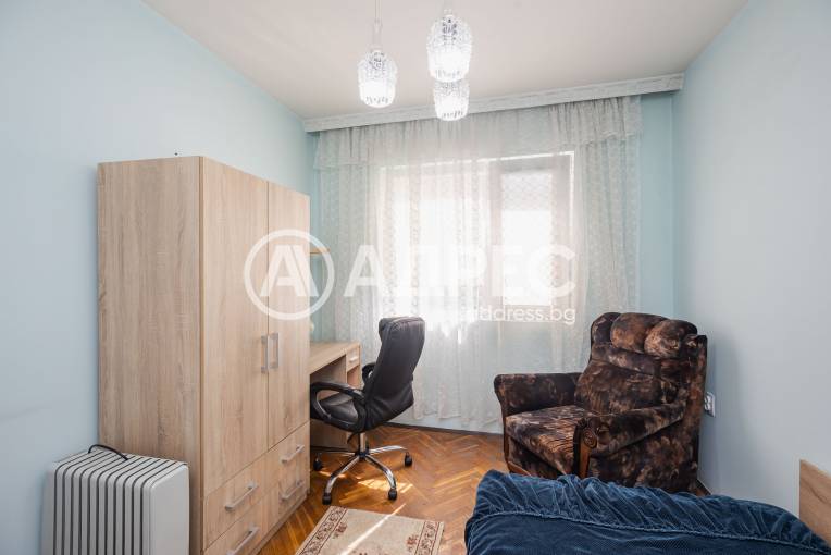 Многостаен апартамент, Варна, Лятно кино Тракия, 697471, Снимка 10