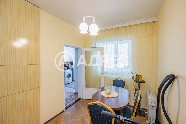 Многостаен апартамент, Варна, Лятно кино Тракия, 697471, Снимка 15