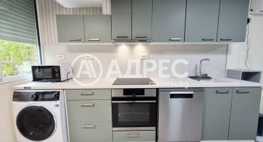 Двустаен апартамент, Варна, Червен площад, 694472, Снимка 1