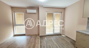 Двустаен апартамент, Варна, Погребите, 677474, Снимка 3