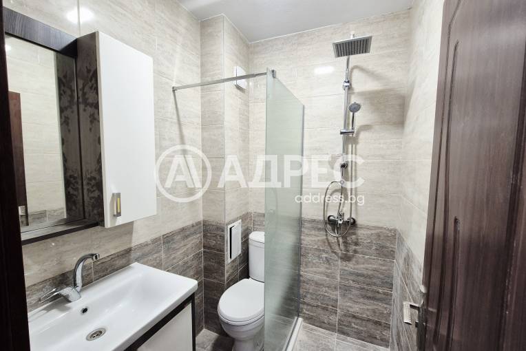 Двустаен апартамент, Варна, Погребите, 677474, Снимка 7