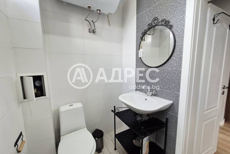 Тристаен апартамент, Варна, Цветен квартал, 691474, Снимка 16