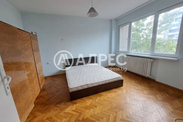Двустаен апартамент, Ямбол, Център, 695474, Снимка 1