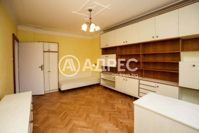 Тристаен апартамент, София, Център, 700474, Снимка 2
