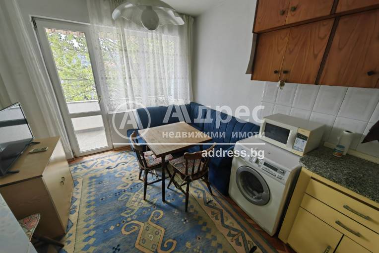 Многостаен апартамент, Варна, Техникумите, 617475, Снимка 2