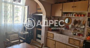 Тристаен апартамент, Хасково, Любен Каравелов, 677475, Снимка 6