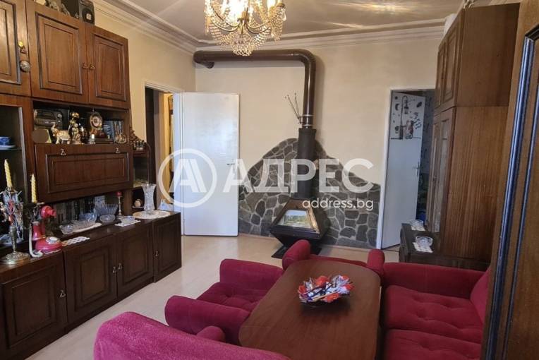 Тристаен апартамент, Хасково, Любен Каравелов, 677475, Снимка 4