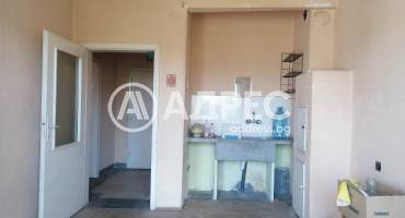 Двустаен апартамент, Ямбол, 688476, Снимка 1