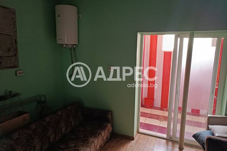 Търговски помещения, Разград, Широк център, 702477, Снимка 2