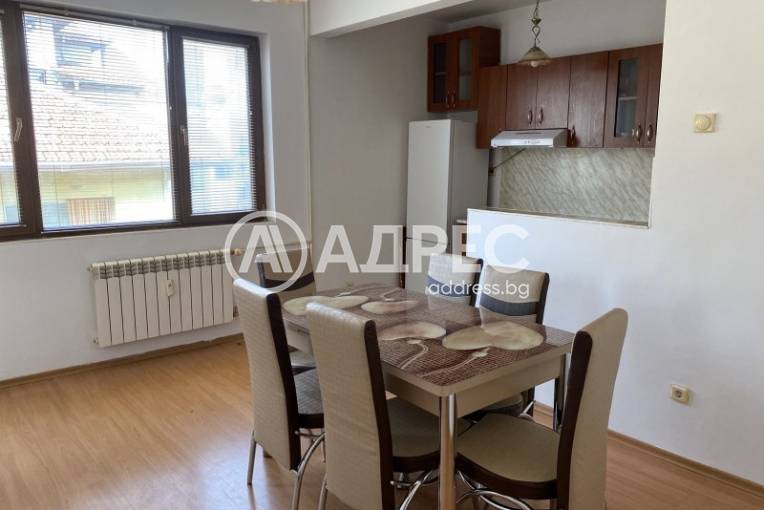 Тристаен апартамент, Плевен, Градска част, 678479, Снимка 1