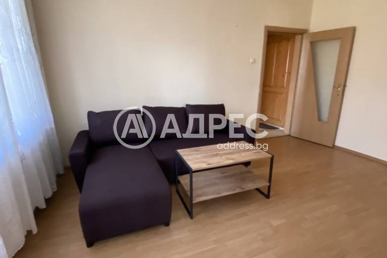 Тристаен апартамент, Плевен, Градска част, 678479, Снимка 2