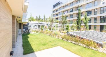 Многостаен апартамент, Варна, к.к. Св.Св. Константин и Елена, 659480, Снимка 23