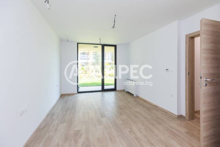 Многостаен апартамент, Варна, к.к. Св.Св. Константин и Елена, 659480, Снимка 15