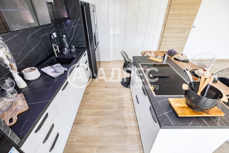 Многостаен апартамент, Варна, к.к. Св.Св. Константин и Елена, 659480, Снимка 7