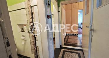 Многостаен апартамент, Нови пазар, 672481, Снимка 9