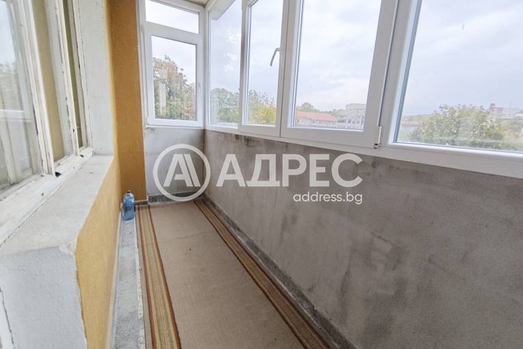 Многостаен апартамент, Нови пазар, 672481, Снимка 4