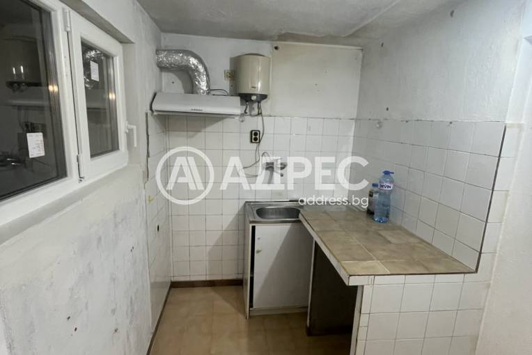 Тристаен апартамент, Дебелец, 678481, Снимка 3