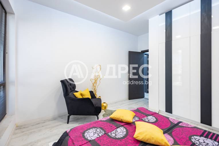 Тристаен апартамент, Варна, Център, 684481, Снимка 15