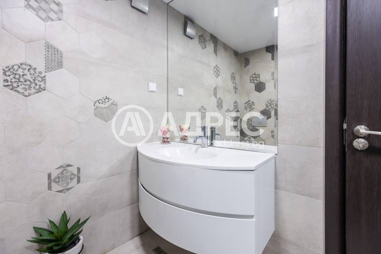 Тристаен апартамент, Варна, Център, 684481, Снимка 20